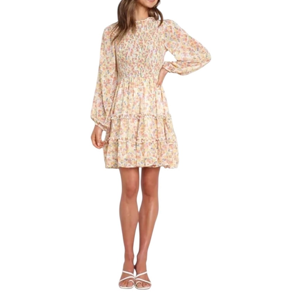 Petal and Pup Cottagecore Boho Floral Tiered Mini Dress Smocked Women's Size 6‎